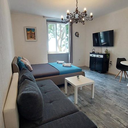 Apartments Lena Rijeka Eksteriør bilde